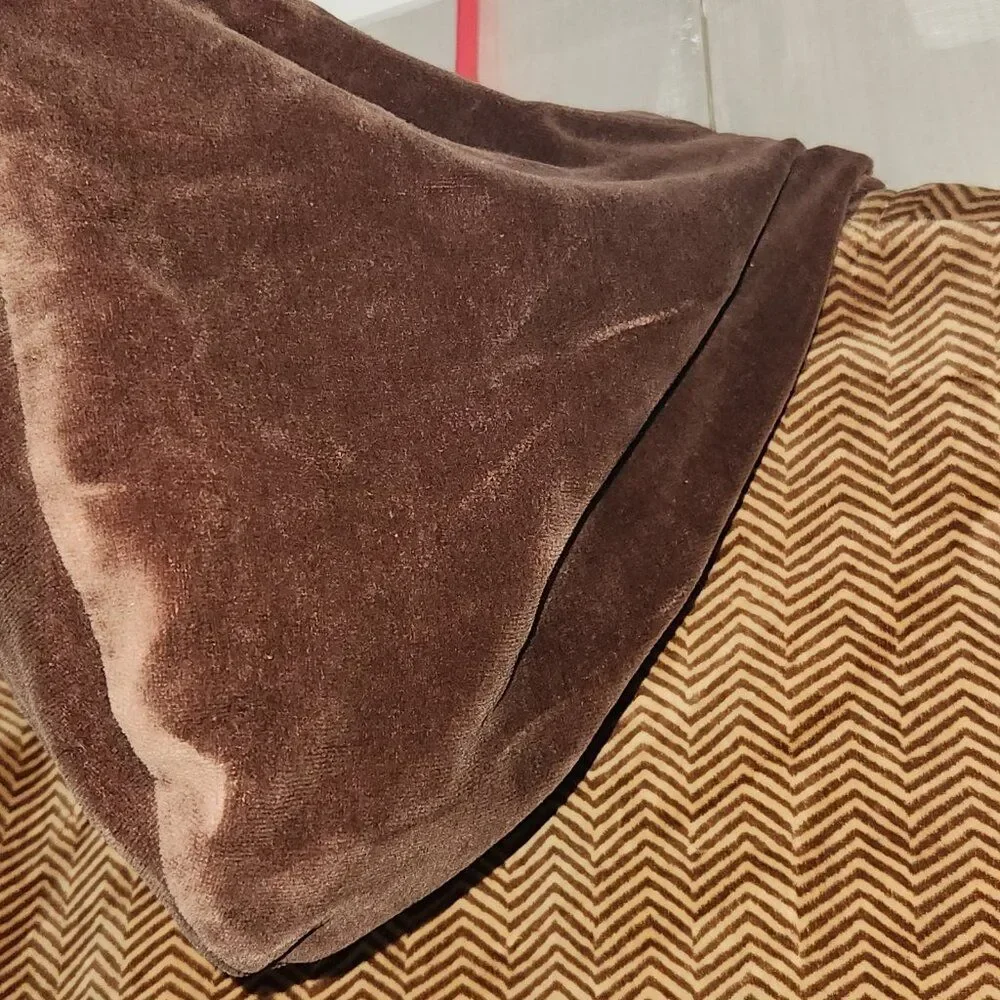 Vintage Chevron Hooded Zip Up Sweater - Picture 2 of 6